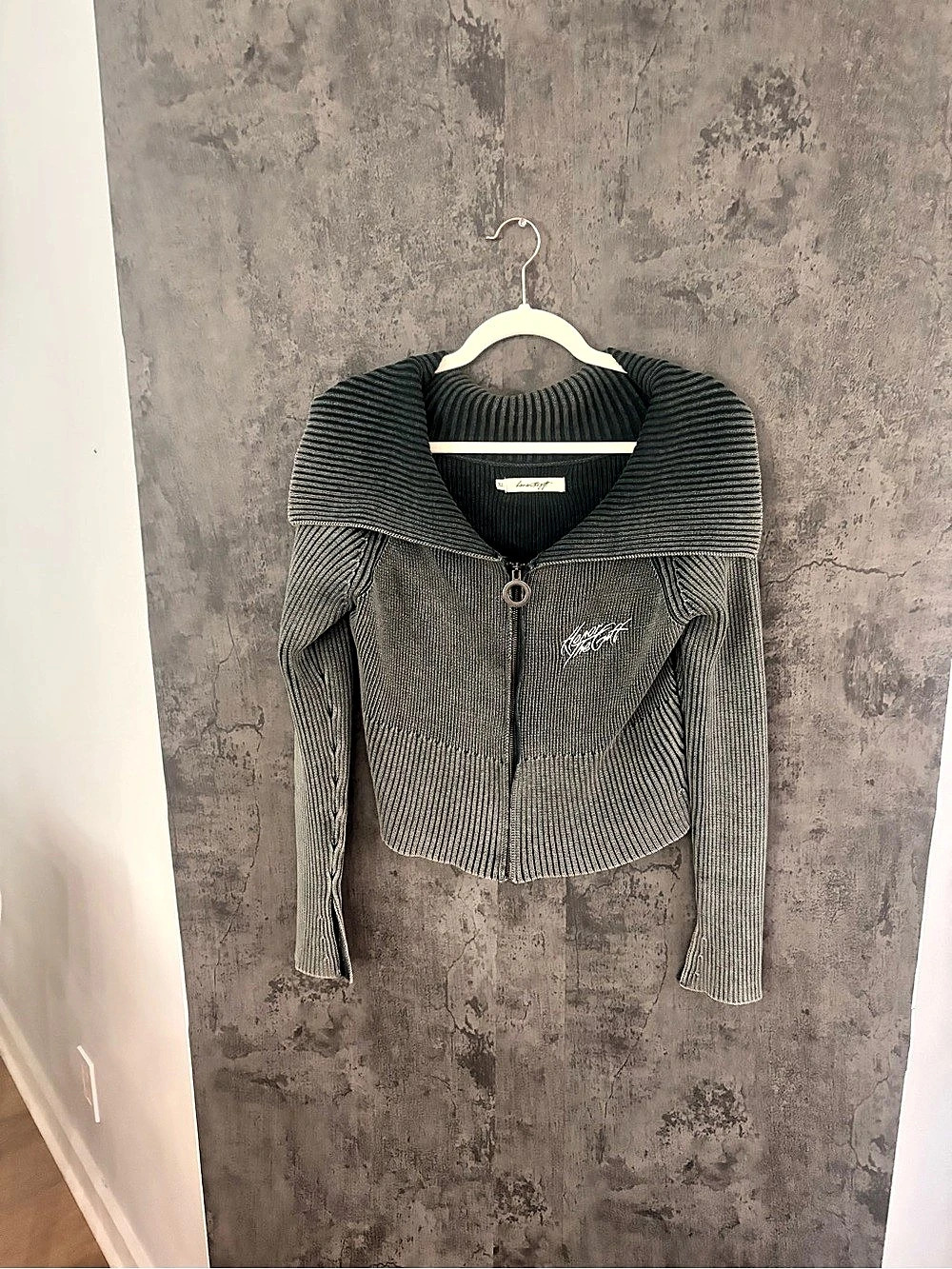 Honor the Gift Ribbed Cropped Zip Sweater Size XL